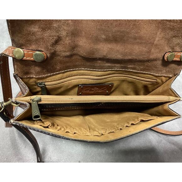 Patricia Nash - Picture 8 of 8